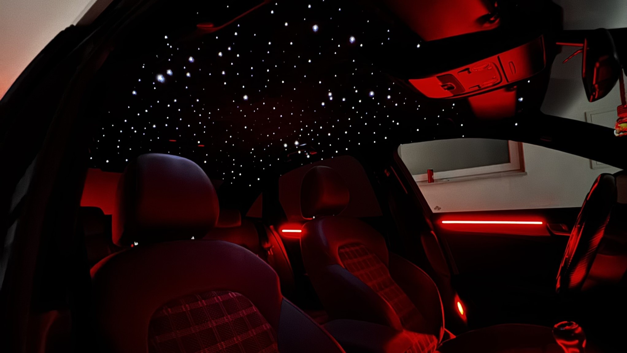 Ambientebeleuchtung im Fahrzeug